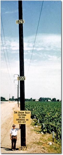 Image shows extent of subsidence in the San Joaquin Valley of California as of 1977. 