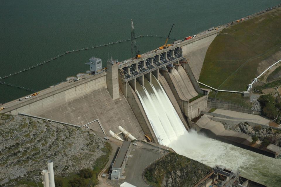 Folsom Dam