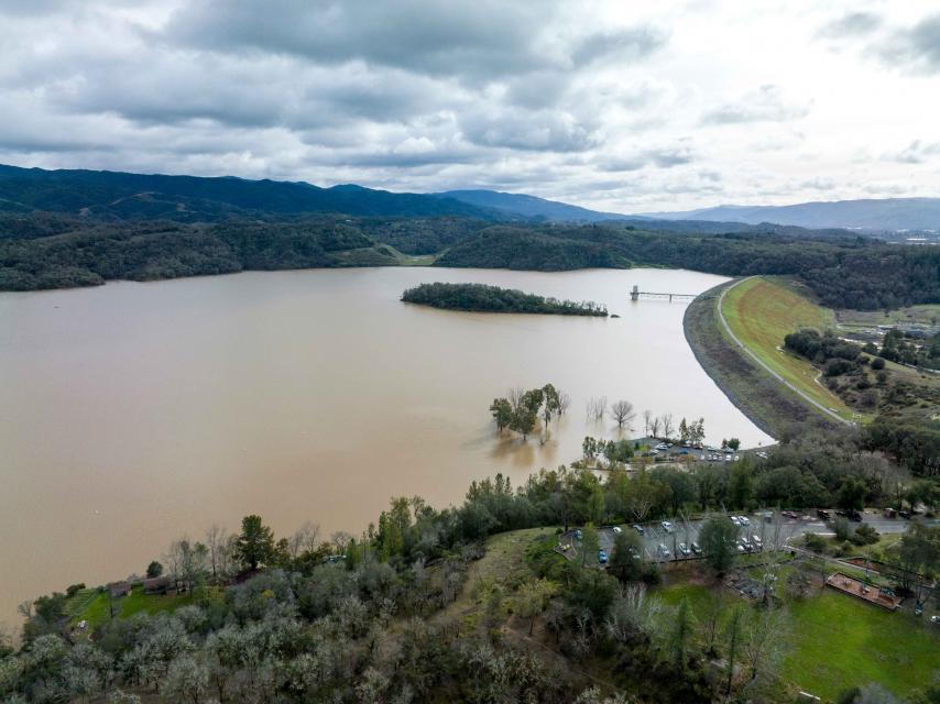 Lake Mendocino, in Northern California’s wine country, was the proving ground for Forecast-Informed Reservoir Operations. (Source: California Department of Water Resources) Image shows Lake Mendocino, the proving ground for Forecast-Informed Reservoir Operations